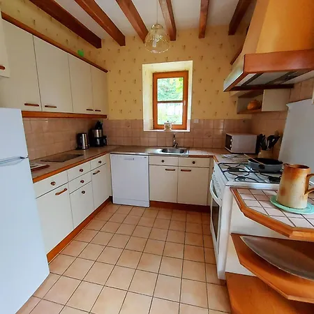 Holiday home Lusacheres La Pellerine (Mayenne)